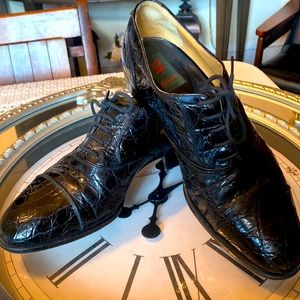 Men’s Italian alligator shoes/ black leather/ size 7